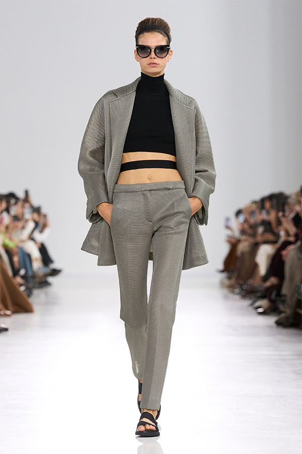 New Spring/Summer 2026 Runway Show: Modern Rococo - Max Mara